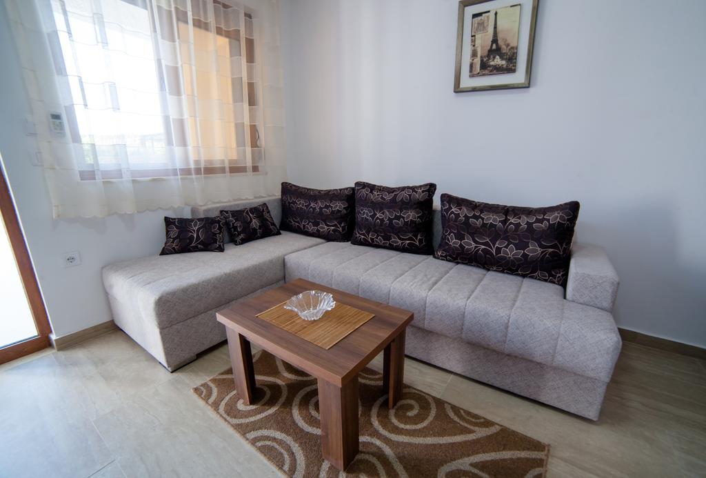 Kollari Apartments أولتْسي المظهر الخارجي الصورة